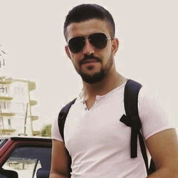 Sezer