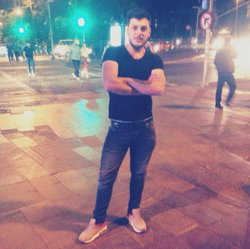 Eşref