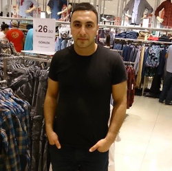 Özgür