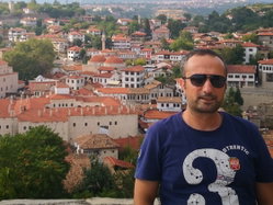 Özgür