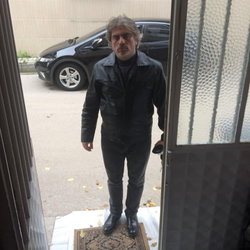 Hüseyin