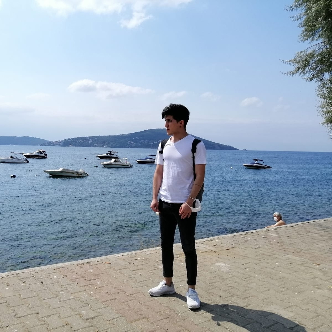 Hüseyin