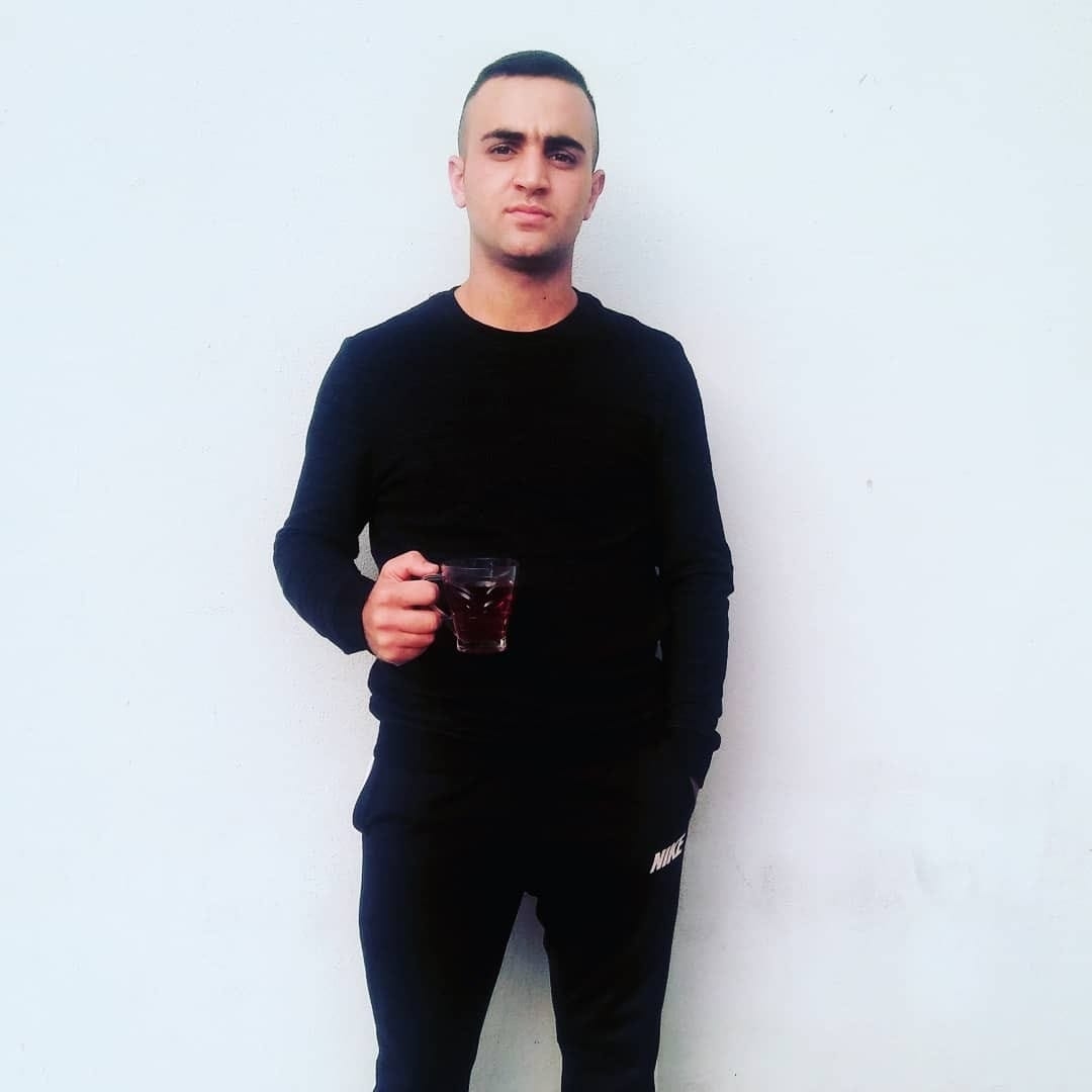 Aras